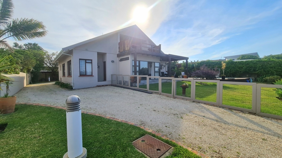 3 Bedroom Property for Sale in Upper Robberg Western Cape